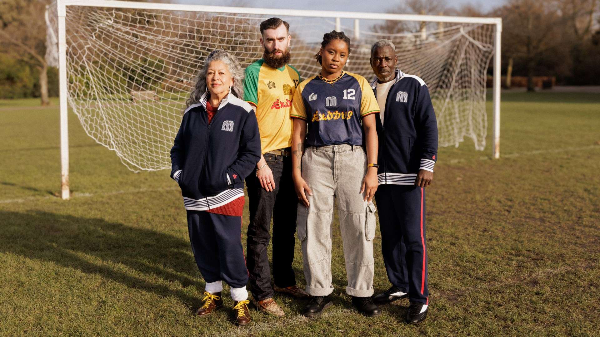 更是无数足 更是无数足